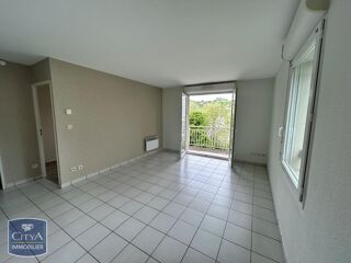  Appartement à louer 3 pièces 52 m²