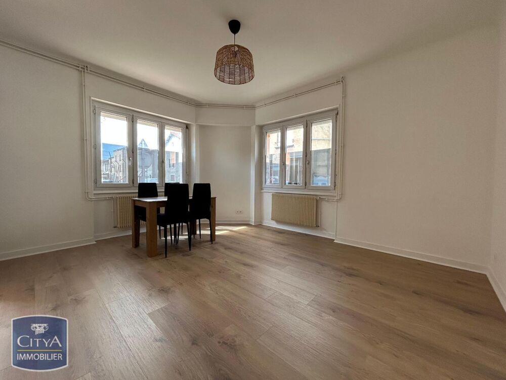 location Appartement - 2 pièce(s) - 67 m² Saint-Bonnet-près-Riom (63200)