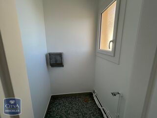  Appartement à louer 4 pièces 76 m²