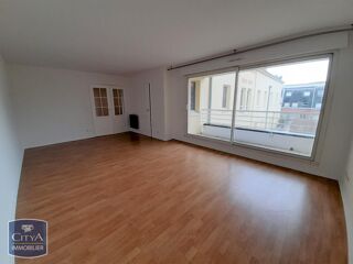  Appartement à louer 3 pièces 72 m²