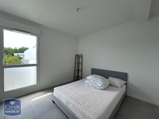  Appartement à louer 3 pièces 63 m²