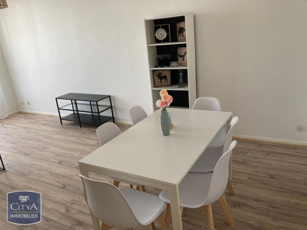 location Appartement - 2 pièce(s) - 52 m² Châlons-en-Champagne (51000)