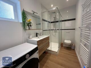  Appartement à louer 2 pièces 40 m²