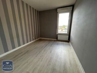  Appartement à louer 2 pièces 45 m²