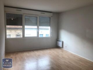  Appartement à louer 1 pièce 23 m²