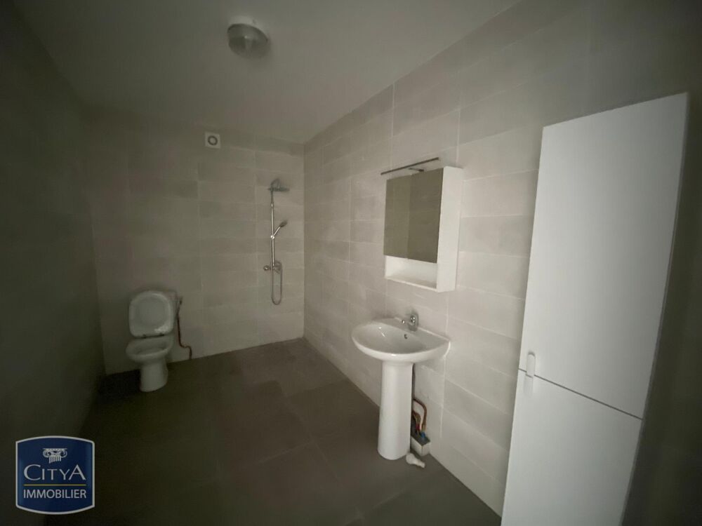 À LOUER : Appartement T3 situé à La Grande Montée, dans ....