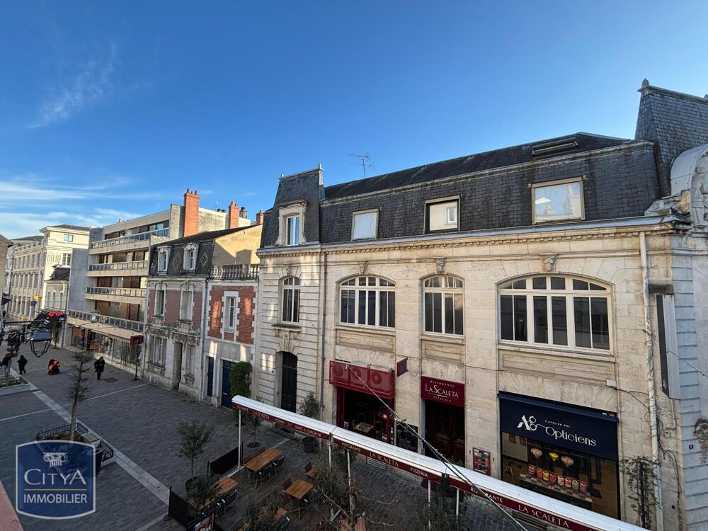 Centre Ville - À LOUER : Appartement T3 meublé situé dan....