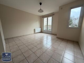  Appartement à louer 2 pièces 40 m²