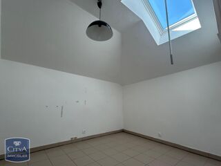  Appartement à louer 2 pièces 30 m²