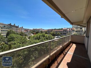  Appartement à louer 1 pièce 40 m²