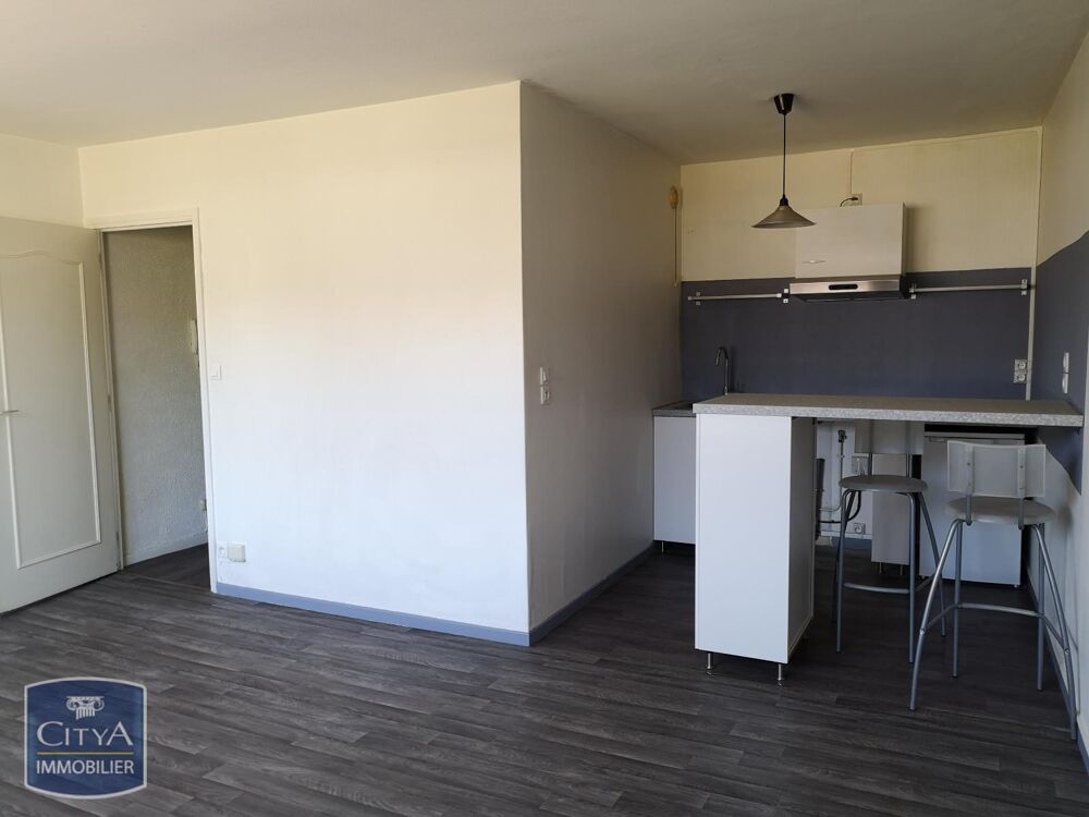 À LOUER Découvrez cet appartement T1 moderne situé au coe....