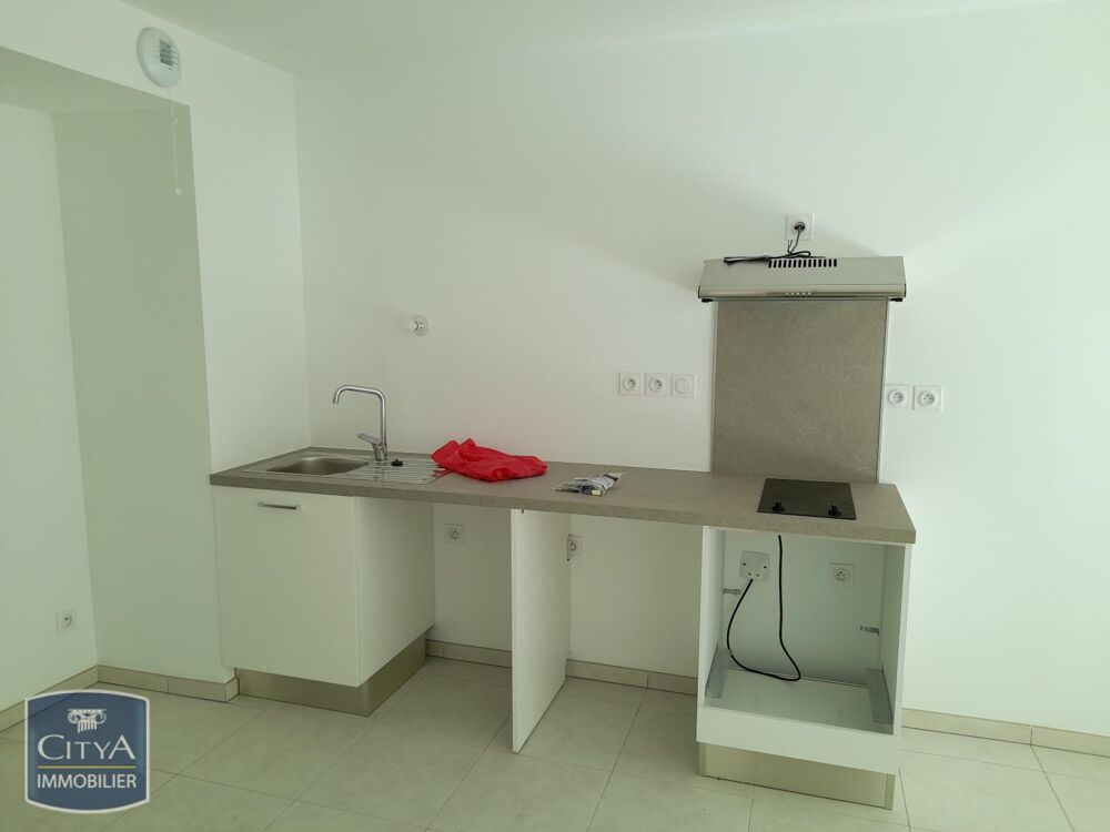 location Appartement - 2 pièce(s) - 45 m² Bormes-les-Mimosas (83230)