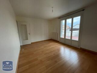  Appartement à louer 3 pièces 60 m²