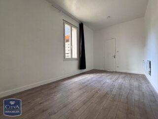  Appartement à louer 3 pièces 55 m²