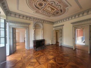  Appartement à vendre 5 pièces 152 m²
