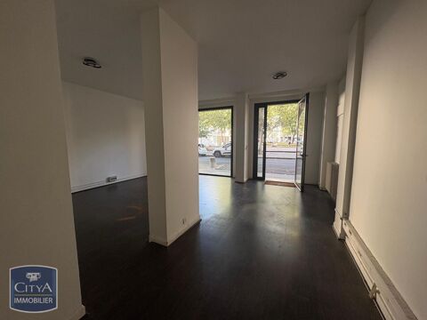  Location / Local Commercial - 71 m² 