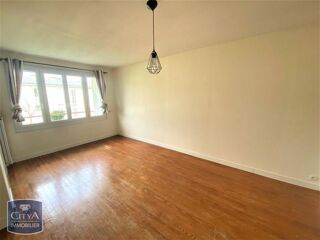  Appartement à louer 3 pièces 53 m²