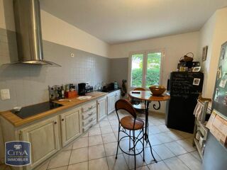  Villa à louer 5 pièces 111 m²