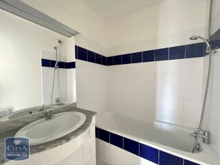  Appartement à louer 2 pièces 49 m²