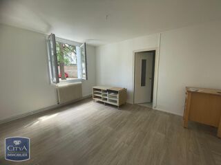  Appartement à louer 1 pièce 28 m²