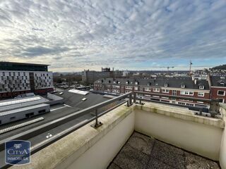  Appartement à louer 5 pièces 116 m²
