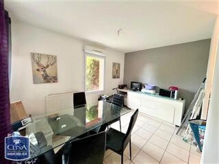  Appartement à louer 3 pièces 67 m²