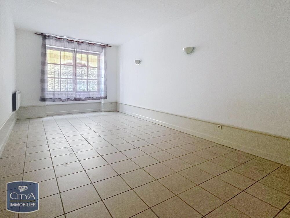 CITYA LAMARTINE vous propose à la location un charmant a....