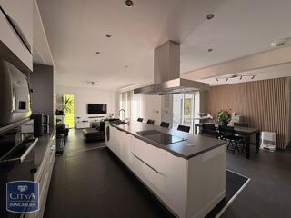  Maison � louer 5 pi�ces 134 m�