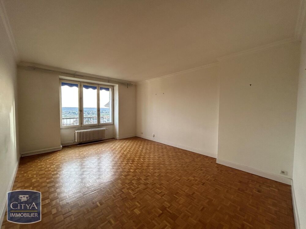 À LOUER : Découvrez cet appartement T3 spacieux et lumin....