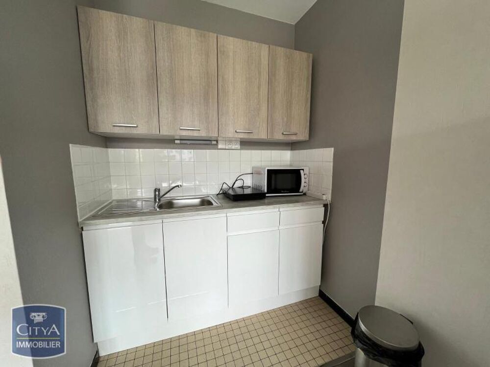 location Appartement - 1 pièce(s) - 25 m² Bourges (18000)