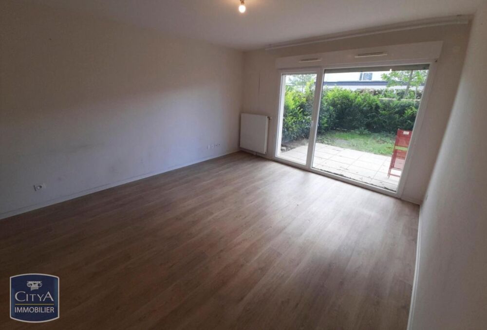 location Appartement - 2 pièce(s) - 42 m² Longvic (21600)
