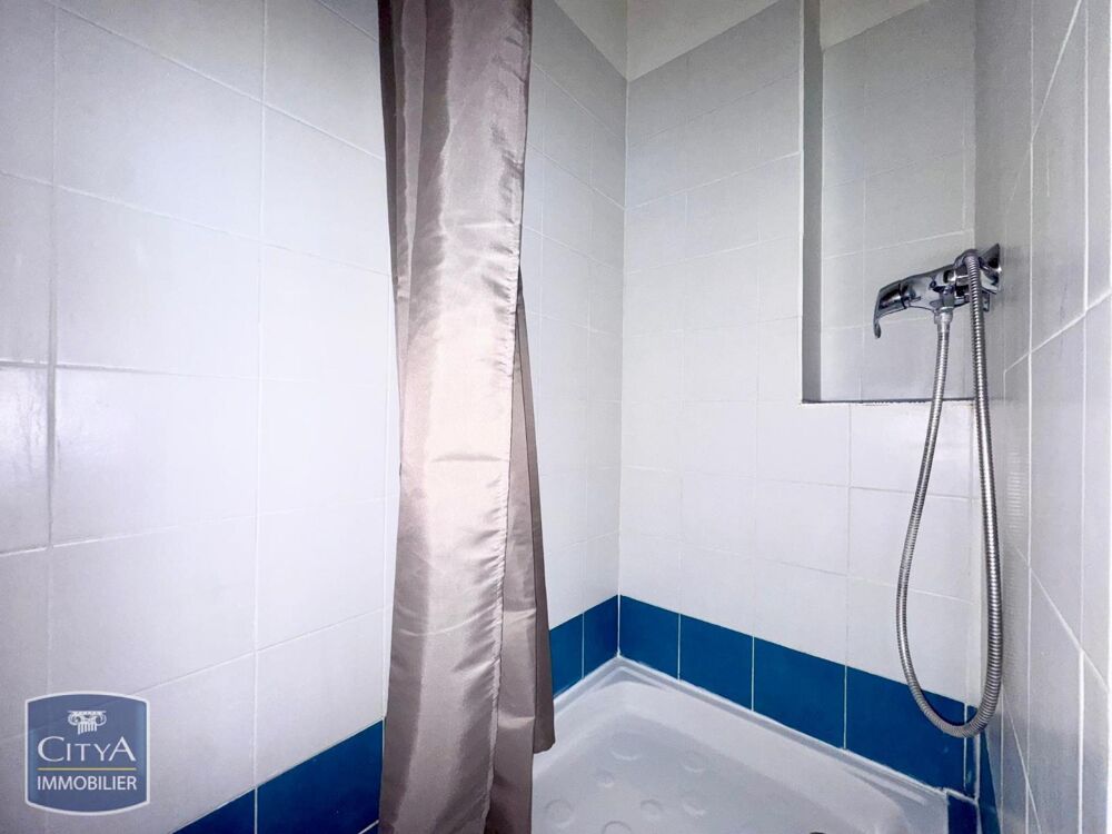 À LOUER : Découvrez ce charmant appartement T1 situé au ....