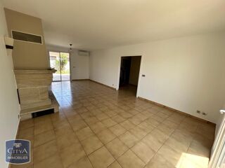  Maison à louer 4 pièces 147 m²