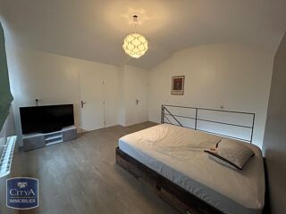 location Appartement - 2 pièce(s) - 72 m² Lyon 8
