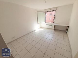  Appartement à louer 1 pièce 27 m²