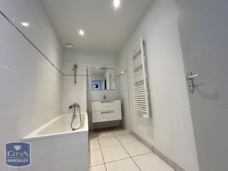  Appartement à louer 2 pièces 48 m²