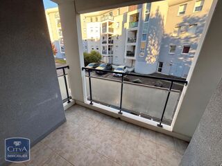 Appartement à louer 3 pièces 64 m²