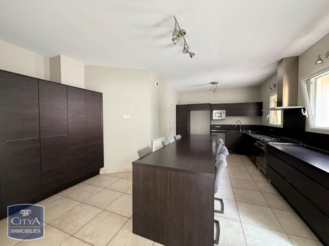  Maison � louer 5 pi�ces 234 m�