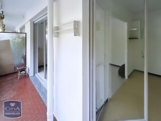  Appartement à louer 1 pièce 27 m²