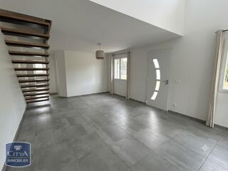  Maison à louer 4 pièces 101 m²