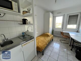  Appartement à louer 1 pièce 10 m²