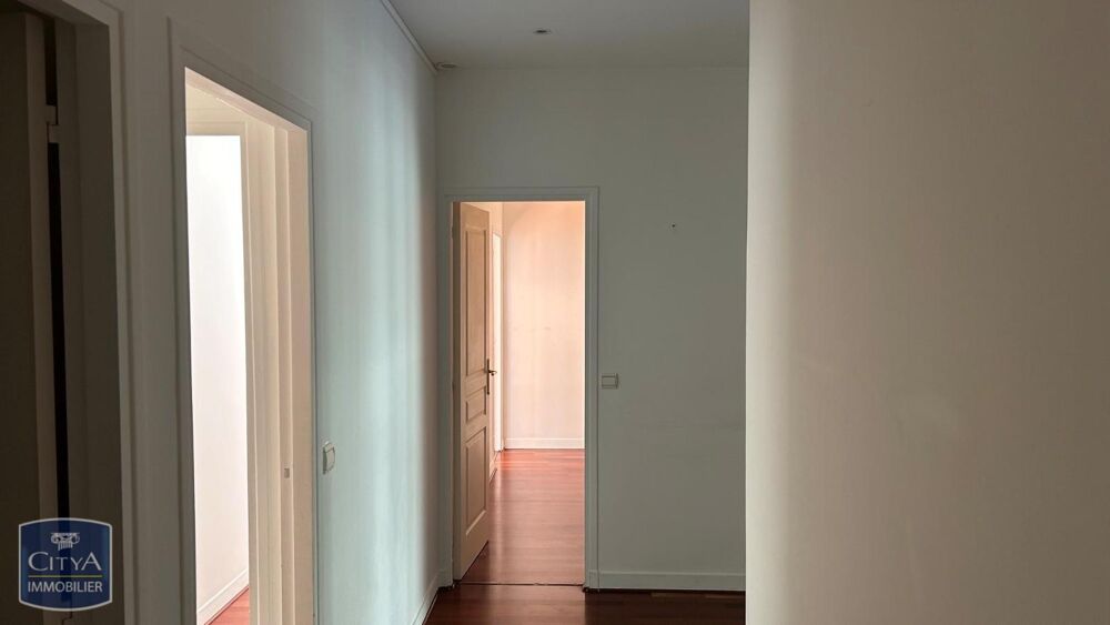 location Appartement - 4 pièce(s) - 136 m² Paris (75116)