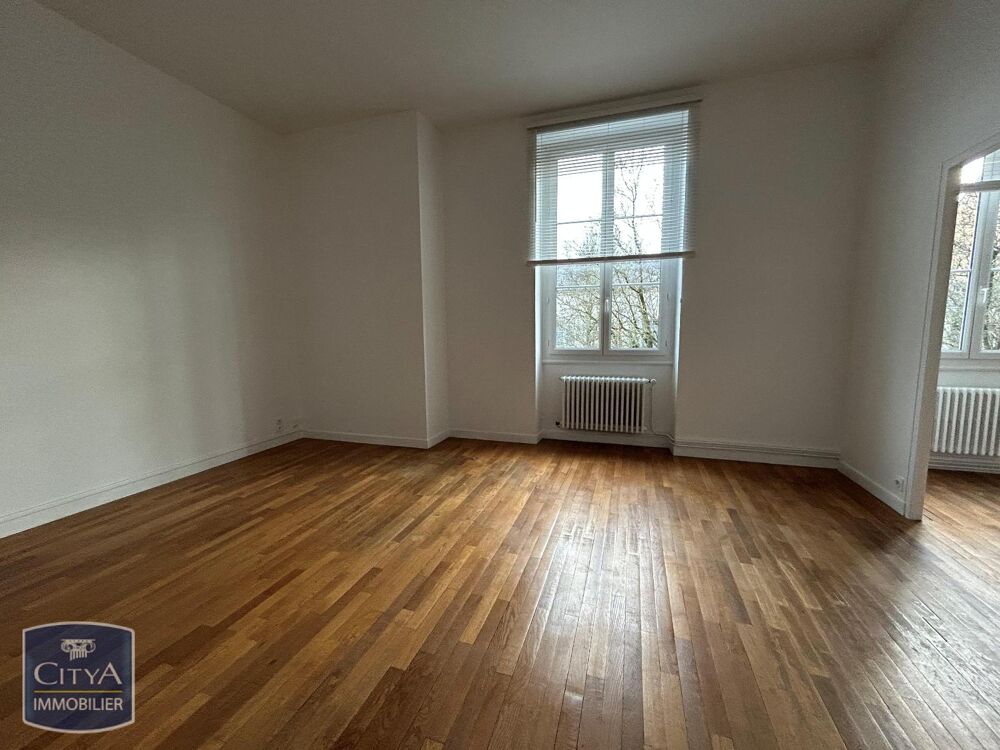 À LOUER : Appartement T4 situé à Alençon. Ce bien spacie....