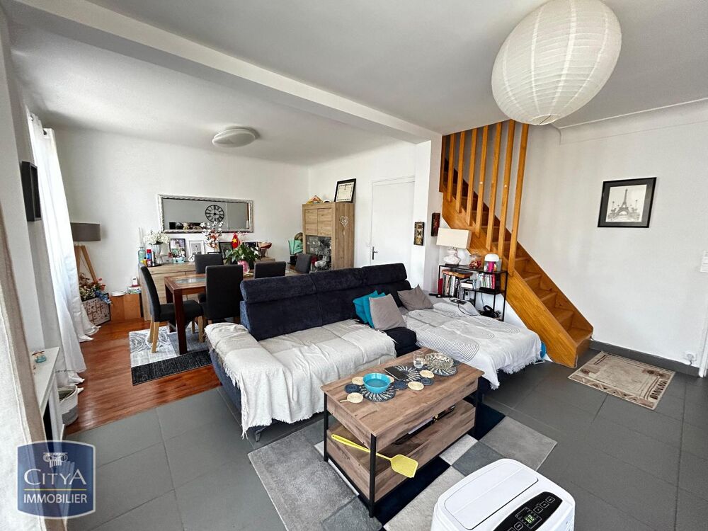 À LOUER : MAISON T4 - SECTEUR DES ARENES - GARAGE - DISP....