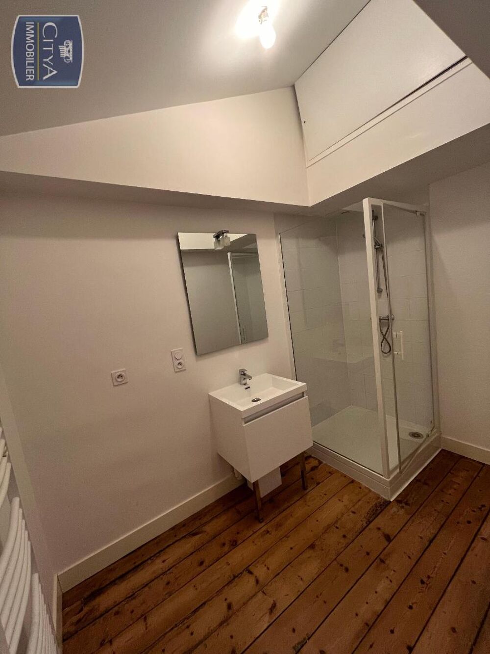 location Appartement - 2 pièce(s) - 42 m² Poitiers (86000)