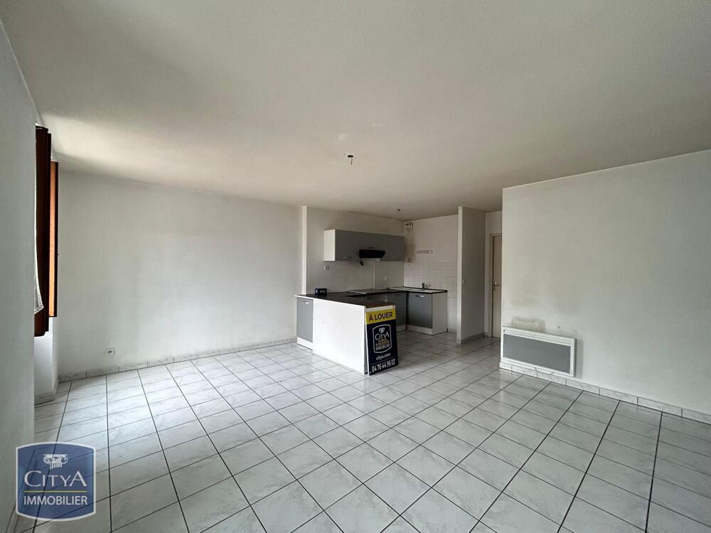 À LOUER : Appartement T3 situé 593 rue Général de Gaulle....