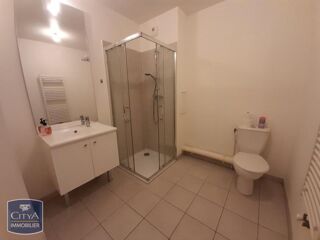 Appartement à louer 2 pièces 42 m²