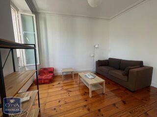  Appartement à louer 2 pièces 56 m²