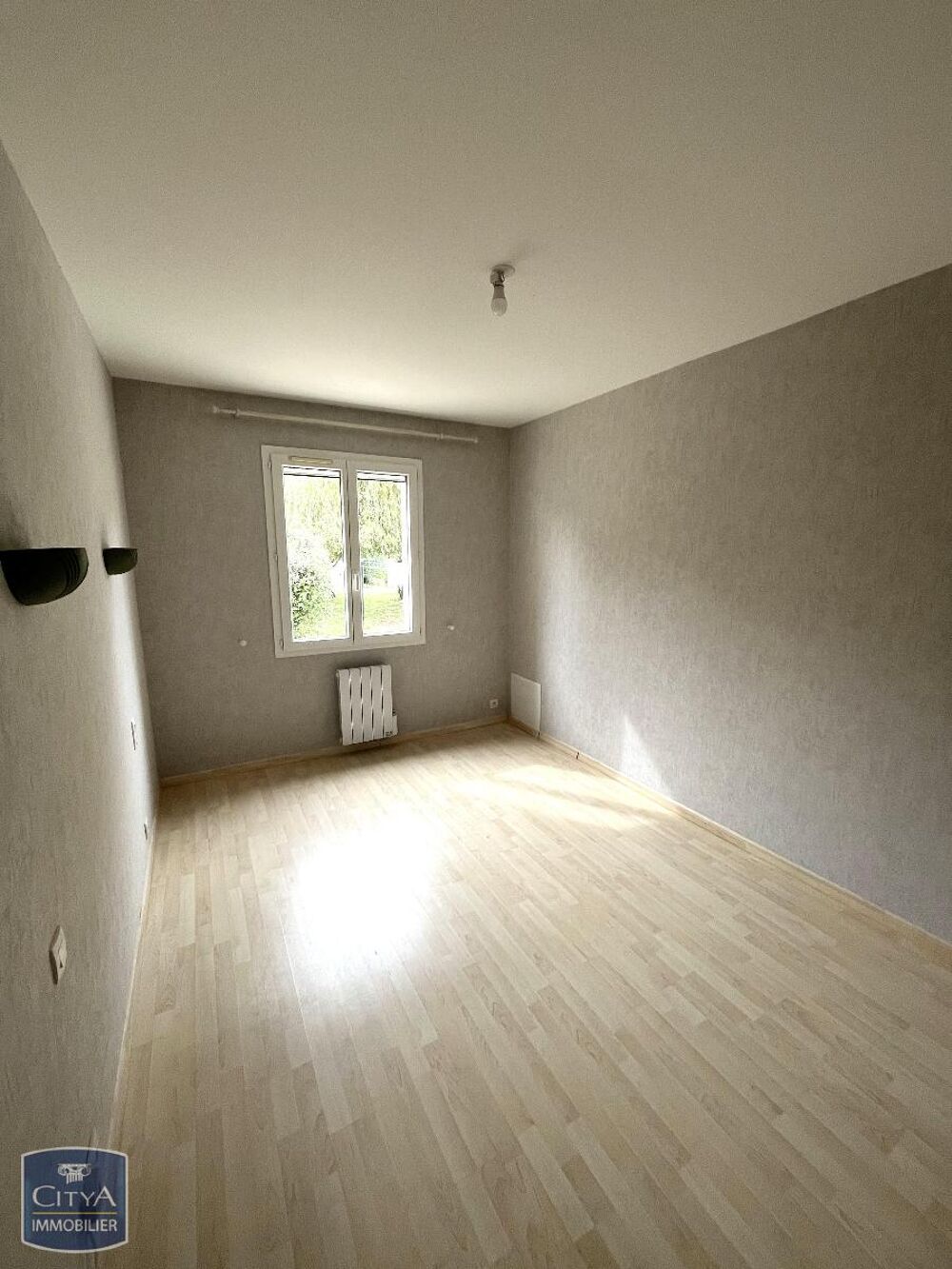 location Maison - 3 pièce(s) - 81 m² Réalmont (81120)