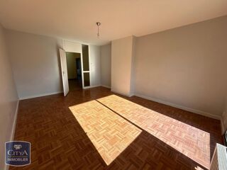 location Appartement - 4 pièce(s) - 110 m² Chambéry (73000)